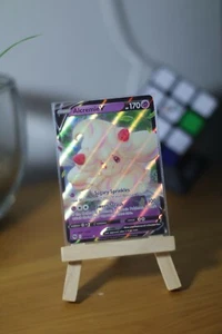 Pokemon Alcremie V 047/073 - Half Art - NM/M - Picture 1 of 2