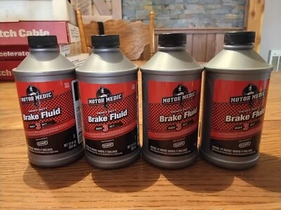4-Pack Motor Medic M4412/12 DOT 3 Heavy Duty Brake Fluid 12 oz.  Foto 1 de 3