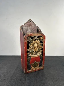 Hand Carved Wooden Wall Pocket Floral Lotus Design Red Gold Vintage Folk Art - Picture 1 of 17