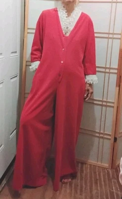 Cozy Soft Vintage 50's Marilyn Palazzo Scalloped Ruffles Romper Loungewear LG/M - Image 1 of 4