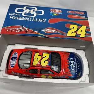 Jeff Gordon #24 2005 DuPont Performance Alliance Monte Carlo 1:24 NASCAR Action - Picture 1 of 5