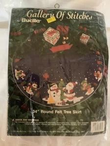 Bucilla Felt Christmas Tree Skirt Kit #33193 Santa Snowman 1993 Sequins Beads - Picture 1 of 3