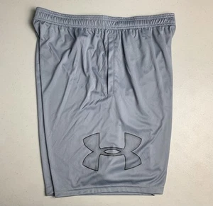 UNDER ARMOUR UA PARA HOMBRES Extra Grande XL TECNOLOGÍA GRÁFICO HOLGADO PANTALONES CORTOS Gris LOGO - Imagen 1 de 12