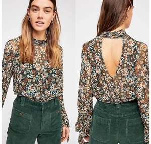 Free People All Dolled Up Crop Top Blouse Floral Greens Fall Fashion SZ: Medium - Picture 1 of 8