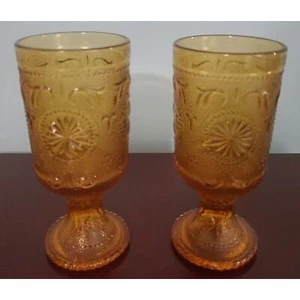Set Of 2 Vintage Retro Indiana Sandwich Glass Amber Footed Goblets/Glasses - Picture 1 of 6