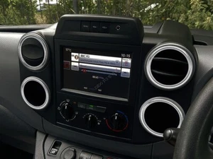 Fits Peugeot Partner II 08- Gepolijste aluminium ringen voor ventilatieopeningen - Picture 1 of 7