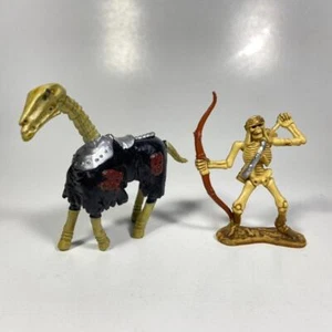 2.5" Vintage Toy Major Tomb Warrior Skeletons - Picture 1 of 2