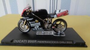 Moto Ducati 998R Pilote N° 7 Pierfrancesco Chili 2002   réf 465