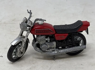 POLISTIL Kawasaki 750ss Motorcycle - Image 1 of 4