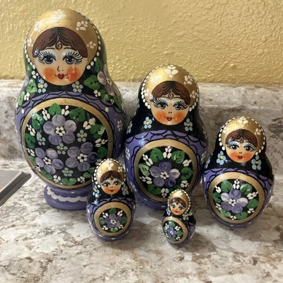 1997 Matryoshka Russian Nesting Dolls Signed Ceprueb Nocag 6” Wooden Lovely Set! - Image 1 of 4