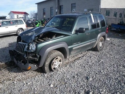 Conjunto de faros izquierdos usados se adapta a: Jeep Liberty 2002 grado A izquierdo Foto 1 de 4