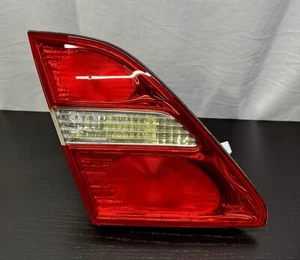 Lexus LS430 2001-2003 conductor izquierdo lado izquierdo luz trasera interior OEM - con bombillas - Imagen 1 de 4