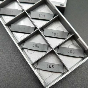 DGN2002 907 2mm wide CNC carbide Milling inserts Internal Turning tool - Imagen 1 de 6