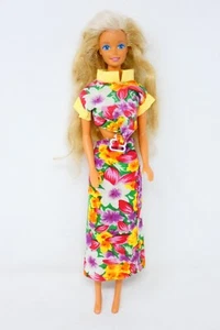 Barbie bambola vintage Twist And Turn con gambe pieghevoli occhi azzurri capelli biondi 1966 - Foto 1 di 4
