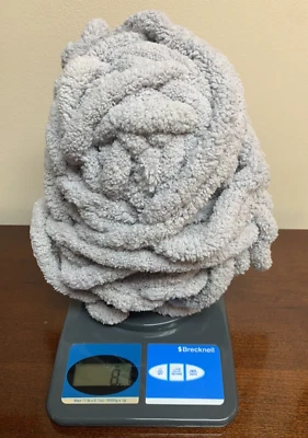 Madeja de chenilla Mainstays 8,1 oz gris gris hilo grueso Foto 1 de 3