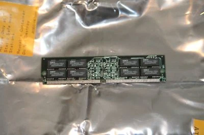 OKI DRAM Unbuffered 4MB 72pin OKI MSC23132-70DS8 RAM0001S - Image 1 of 2