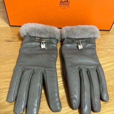 Guantes Kelly con logotipo de HERMES candado piel botón cuero gris plata vintage gris Foto 1 de 4