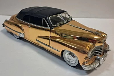 1947 Cadillac Series 62 Limited Edition Diecast Car 1:18 #2937 Anson Gold - Image 1 of 3