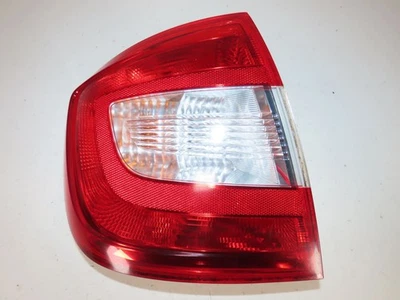 feu arrière gauche skoda RAPID (NH3, NK3, NK6) 5JH945111 214121 - Photo 1/4