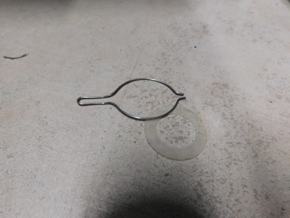 NUEVO MUELLE YUGO ARRANQUE PARA MOTOSIERRA PIONEER NU17 450 550 ---- CAJA 1280 H Foto 1 de 1