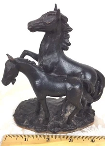 Vintage detailliertes Pferde Fohlen Hengstfohlen. Skulptur Statue Bronzeguss - Bild 1 von 7