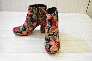 vail embroidered ankle boot