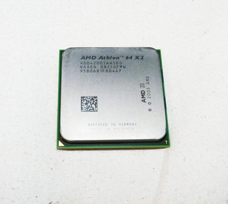 Processeur CPU Socket AMD AM2 - AMD Athlon 64 X2 4200+ 2,20GHz ADO4200IAA5DO - Photo 1/1
