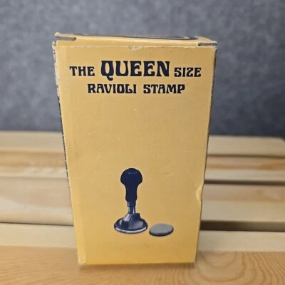 全新带盒拉维奥利女王邮票 15 - 4287 意大利制造 — 第 1/4 张图片