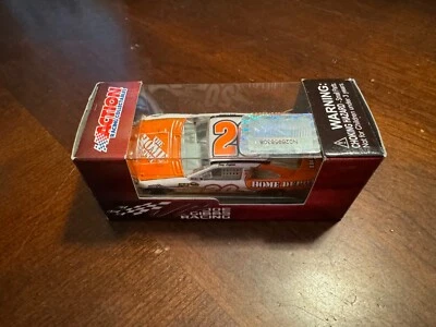 Coche Joey Logano #20 Home Depot 2010 escala 1:64 Foto 1 de 3
