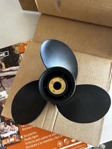 10.5" 10 1/2 x 13 Boat Propeller 13 Tooth For Mercury 25-70 HP 48-816704A45, RH - Picture 1 of 3