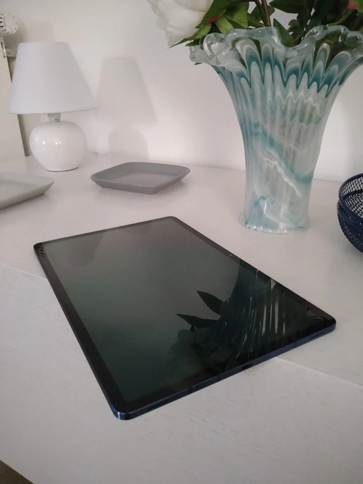 Samsung Galaxy Tab S7+ 256GB, WiFi, 12 Zoll, Dunkel Blau, Android Tab, Gebraucht - Bild 1 von 4