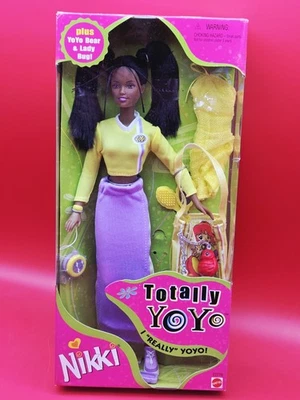 Barbie Mattel Totally Yoyo Nikki 1998 afroamericana #22229 en caja original Foto 1 de 4