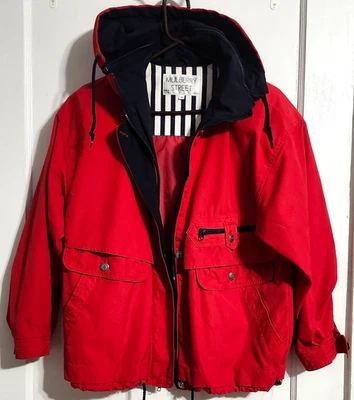 WOMEN'S JACKET ~ BY MULBERRY STREET ~ HOODED-BREATHABLE ~ SIZE SMALL ~ FULL ZIP - Image 1 of 4