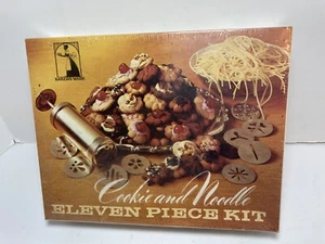 Baker's Ware Vintage Cookie And Noodle 11 Piece Kit Cookie NOS - Picture 1 of 5