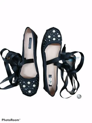 NIB Topshop Ballerina Style Black Pearl Studded Flats S 8.5 Fun Shoes - Image 1 of 3