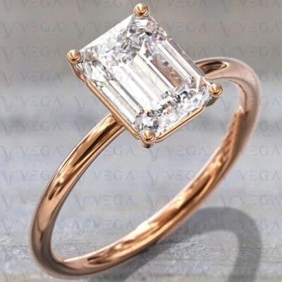 Anillo de compromiso solitario de diamantes HPHT creado en laboratorio esmeralda de 3,00 quilates de oro rosa de 14 quilates Foto 1 de 4