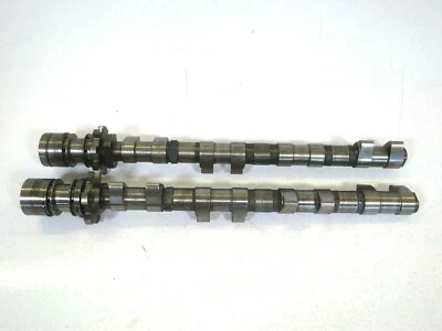 Auténtico Usado BMW Serie 3 M3 V8 Cilindros 1 - 4 árboles de levas E90 7841166 / 7838187 Foto 1 de 4