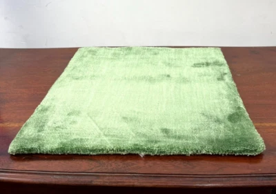 Viscose Rug Green Dining Handmade Solid Accent Table Mat Indien Kitchen Placemat - Image 1 of 4
