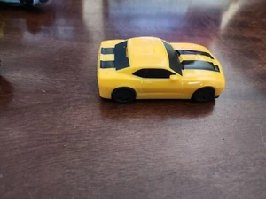 4" TRANSFORMERS Bumble Bee CHEVY Camaro 2009 Action Figure Toy VTG burger king - Picture 1 of 7