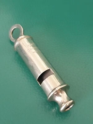 Quality Vintage Acme Scout Whistle - Image 1 of 4