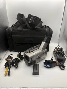 Sony Handycam CCD-TRV37E - Bild 1 von 16