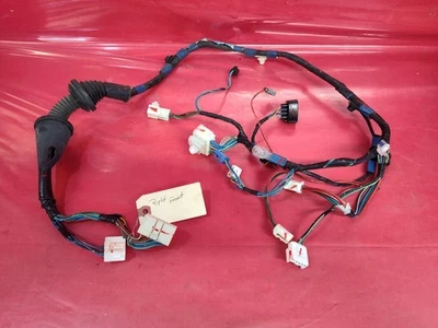1997-1999 Lexus ES300 FRONT RIGHT PASSENGER Door Wiring Harness 82151-33570 - Image 1 of 4