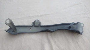 94 95 96 97 98 99 Toyota Celica Fender Bracket Right Passenger  - Bild 1 von 6