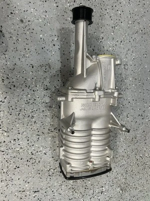 Supercargador Land Rover genuino para 3,0 L V6 - LR088996 - NUEVO Foto 1 de 4