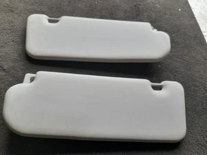 HOLDEN COMMODORE SUN VISOR VF, PAIR, LIGHT GREY, 05/13-12/17 13 14 15 16 17 - Picture 1 of 5