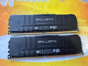 Crucial PC4-25600 32GB (2x16GB) DDR4 3200 NON ECC Desktop BL16G32C16U4B.M16FE1 - Picture 1 of 3