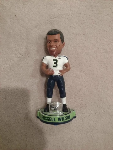 Russel Wilson Bobblehead Super Bowl Champions XLVIII NFL Ring One of 2014 patty' Cover
