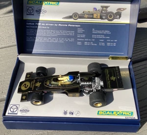 SCALEXTRIC 1/32 LEGENDS JPS LOTUS 72E #2 RONNIE PETERSON SLOT CAR 1/5000 C 3703 - Bild 1 von 24