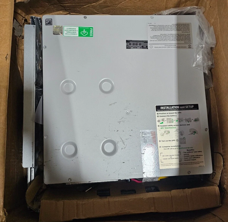 APC SMT1500RM2UC Smart-UPS, Line Interactive, 1500VA, Rackmount 2U AVR, 120V - Image 1 of 4