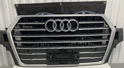 OEM 2017-2019 AUDI Q7 CONJUNTO DE PARRILLA DELANTERA CON PANEL DE MONTAJE 4M0853651JMX3 Foto 1 de 4